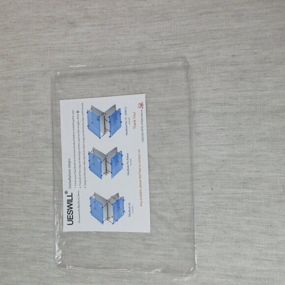 UESWILL Mackbook Pro 13" Clear Notebook Protective Cover Case + Microfiber Cloth - Picture 7 of 8